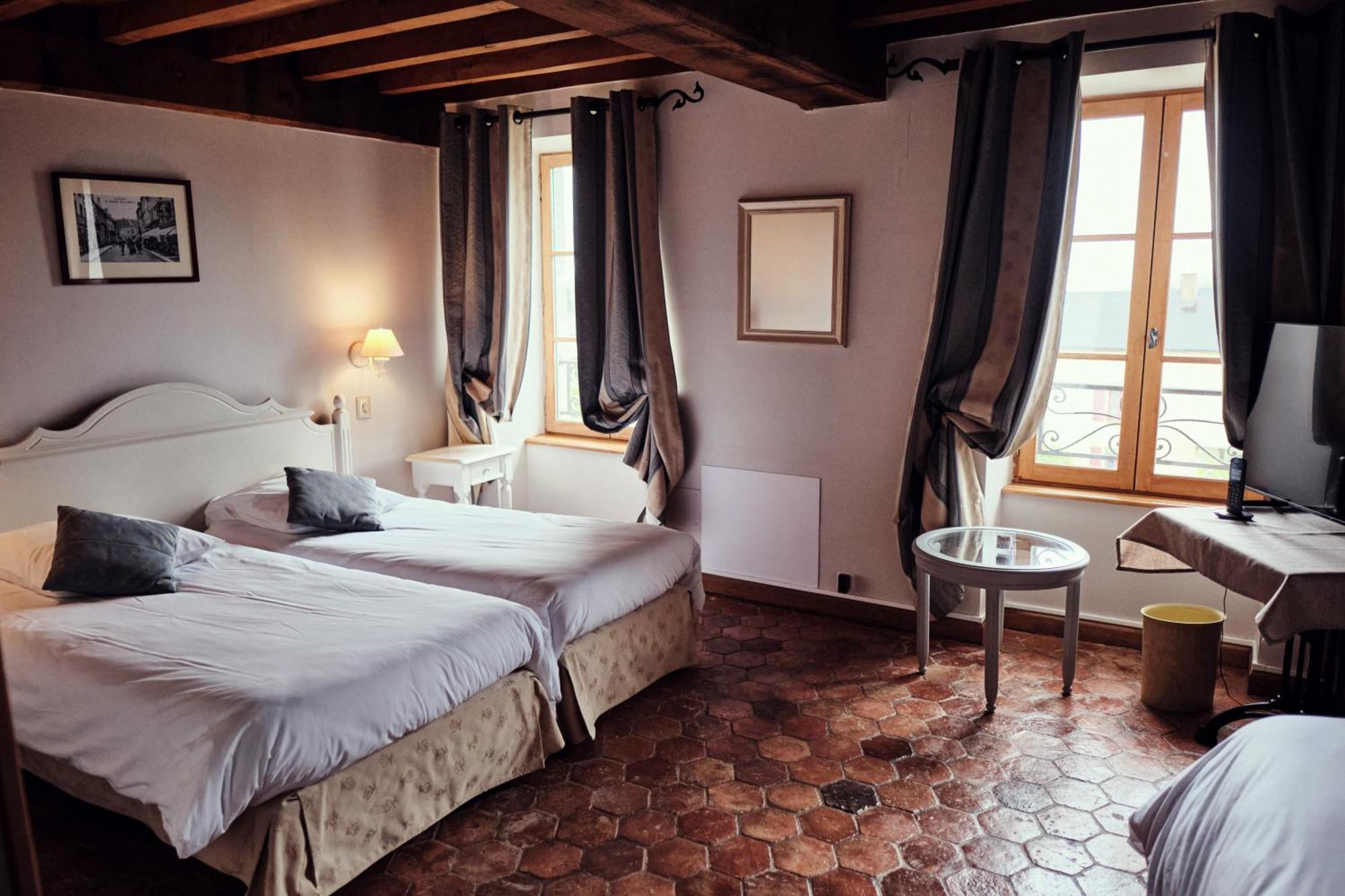 Hostellerie De La Tour D'Auxois Saulieu Eksteriør billede