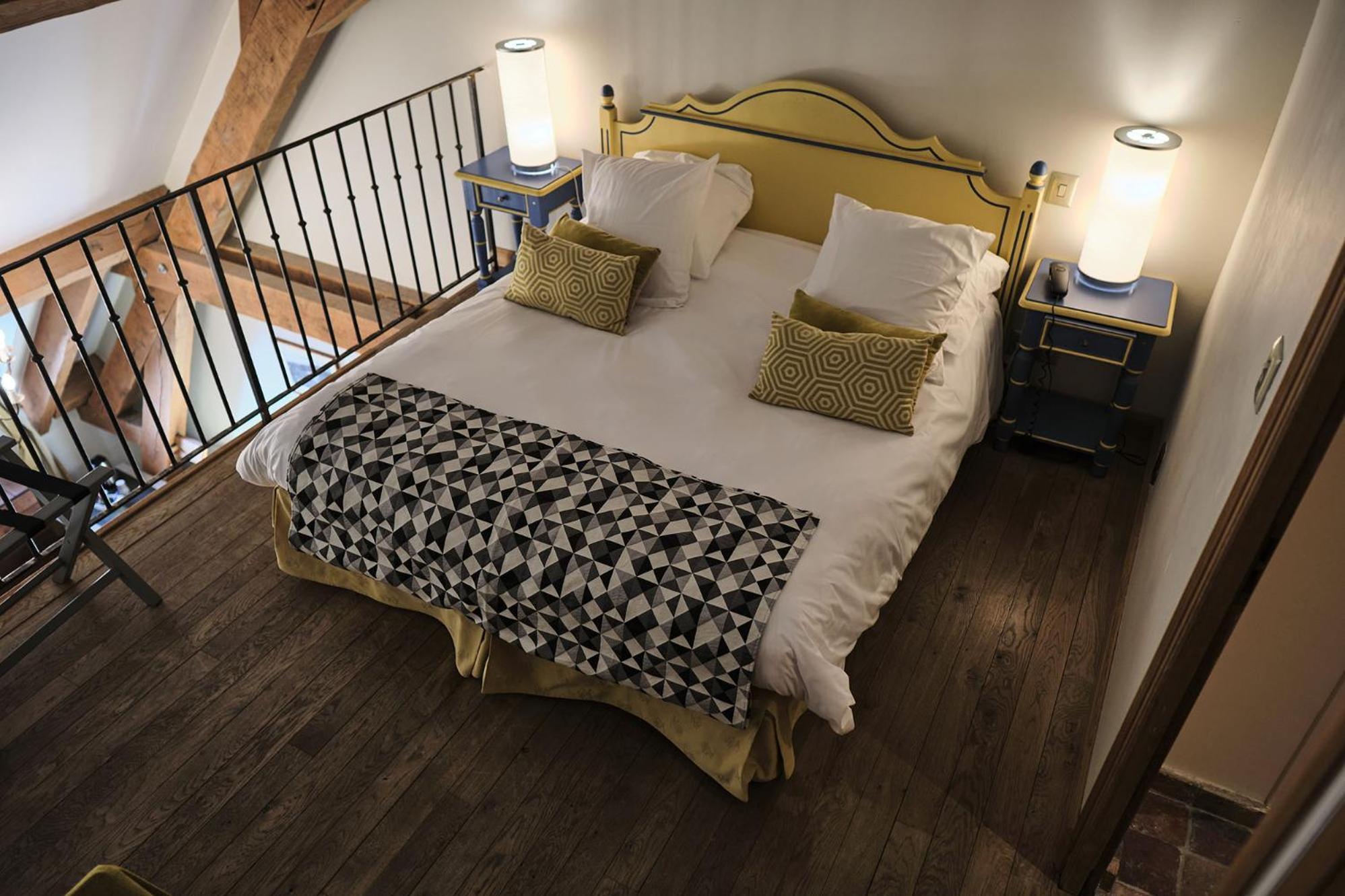 Hostellerie De La Tour D'Auxois Saulieu Eksteriør billede