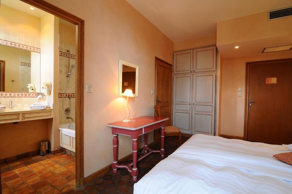 Hostellerie De La Tour D'Auxois Saulieu Eksteriør billede