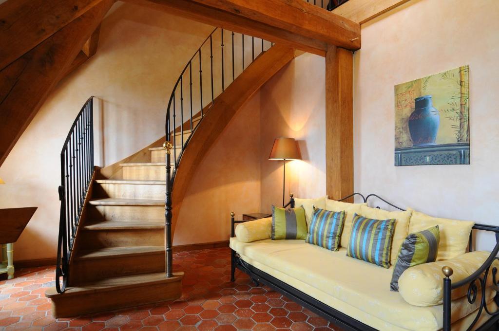 Hostellerie De La Tour D'Auxois Saulieu Eksteriør billede